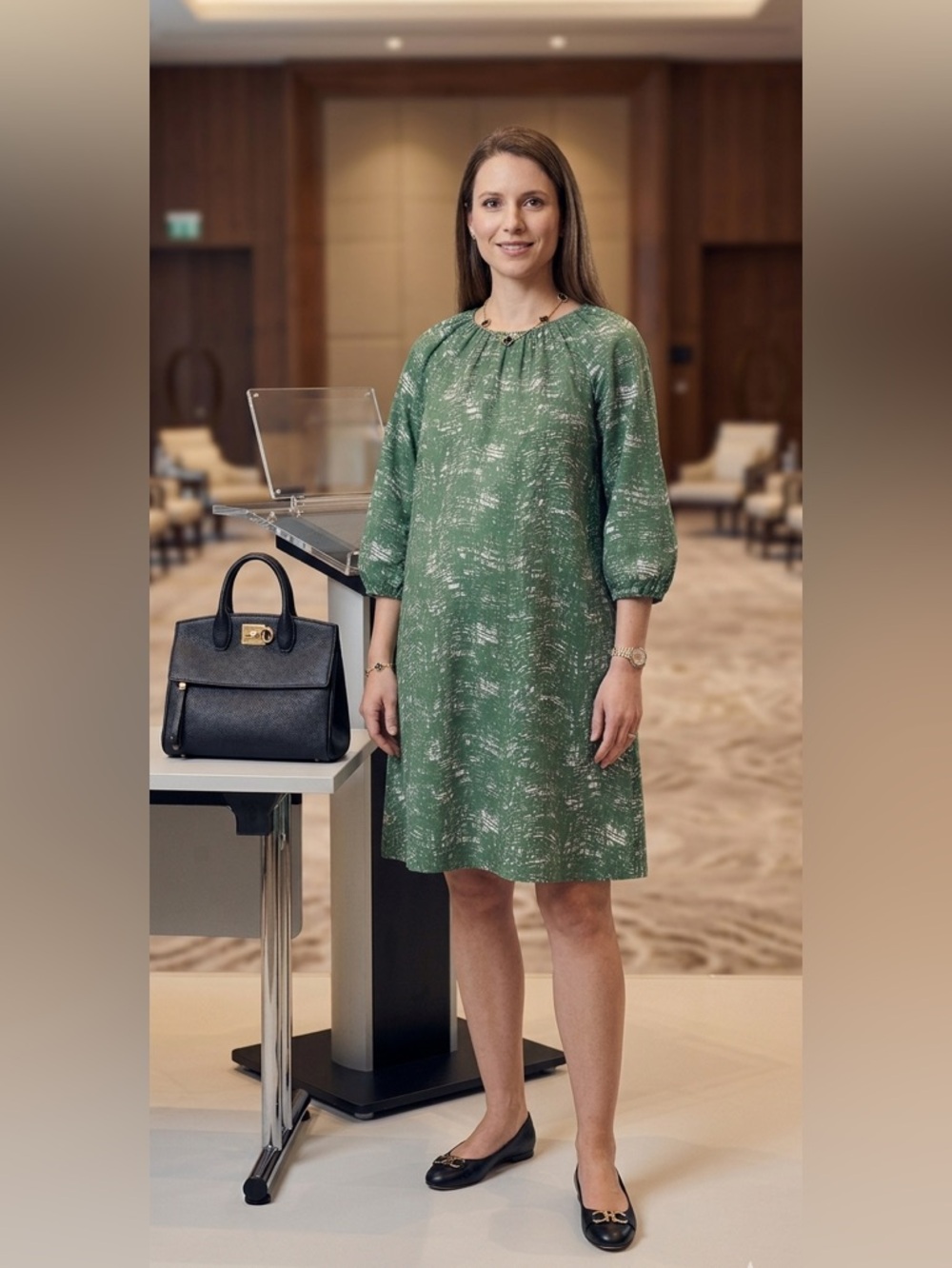 COS Cotton Twill Swing Dress Green Trapeze Maternity Bump Friendly Pockets